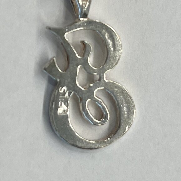 VTG STERLING SILVER SCRIPT INITIAL "J" PENDANT - Picture 5 of 6